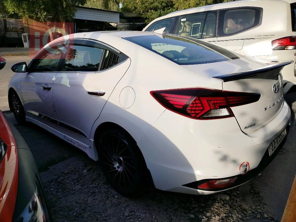 هيونداي النترا